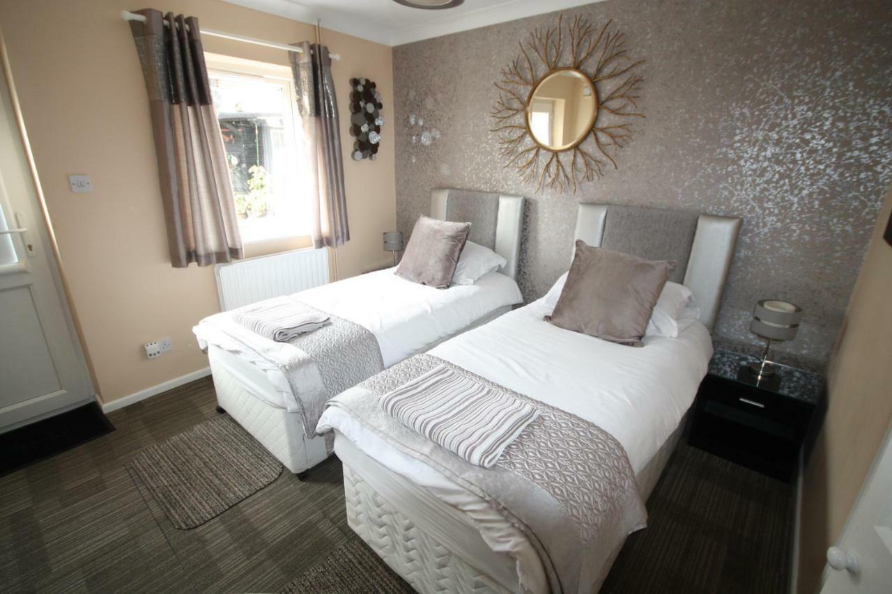 Red Lion Hotel 4*
